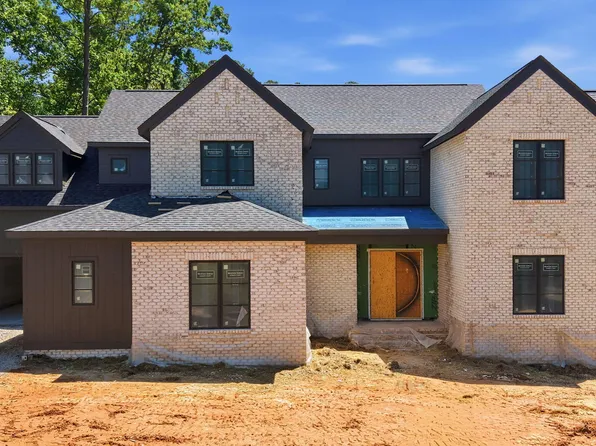 1221 Gunnison Pl, Raleigh, NC 27609