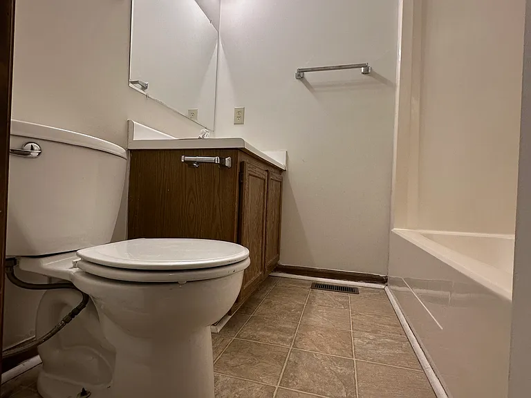 105 Lantern Way — Photo 37