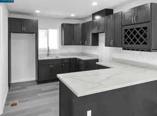 1156 Beacon St, Pittsburg, CA