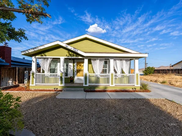 1520 S Yorktown St, Ridgecrest, CA 93555