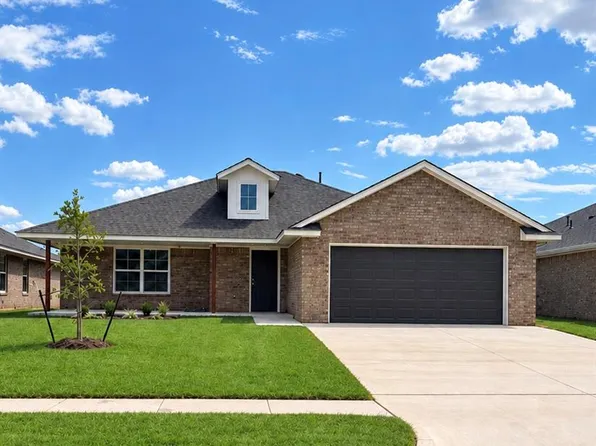 2034 Brush Creek Way, Newcastle, OK 73065