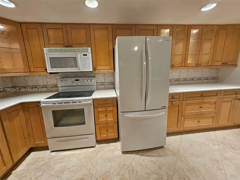 1101 River Reach Dr #418 — Photo 18
