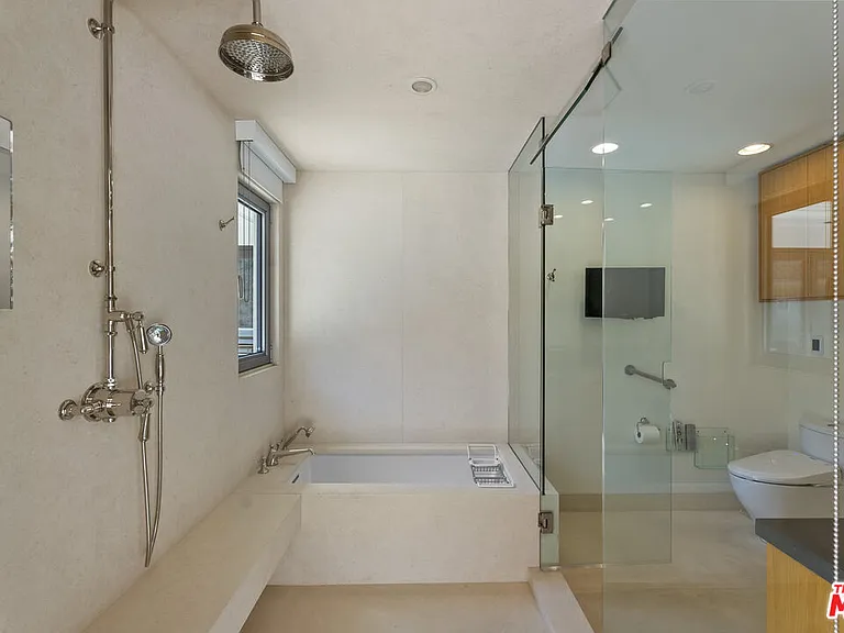 10630 Somma Way — Photo 31