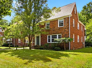 2388 Ashurst Rd #1, Cleveland, OH 44118