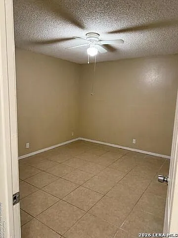 2 bed, 1.0 bath, 795 sqft, $950 — Photo 3