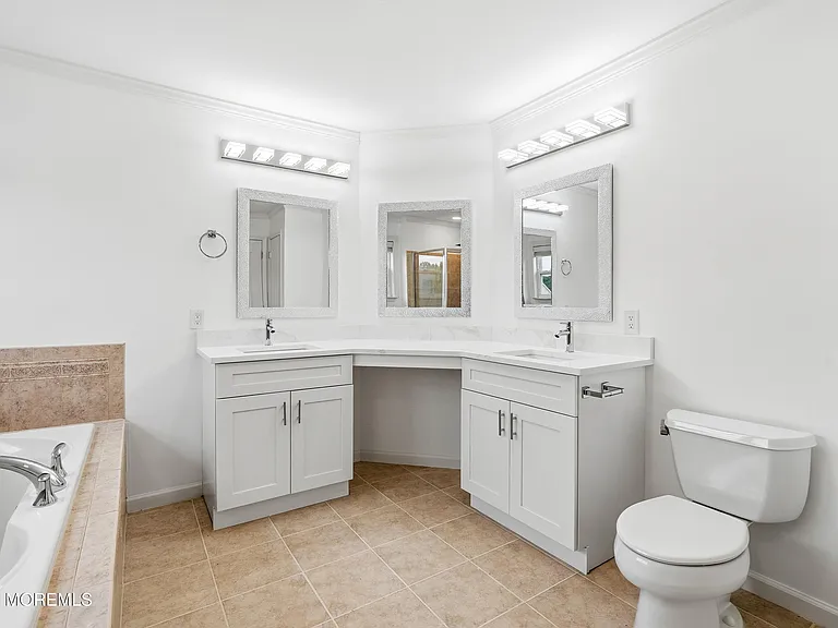10 Etty Ct — Photo 52