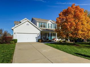 313 Copper Crest Ct, Saint Charles, MO