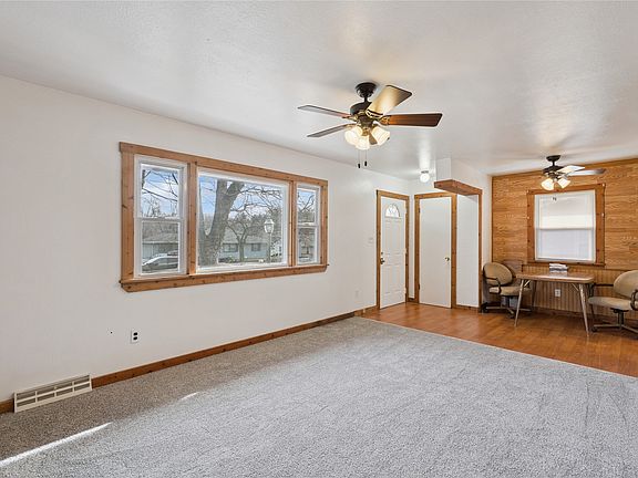 5th image of 7460 Southview Dr