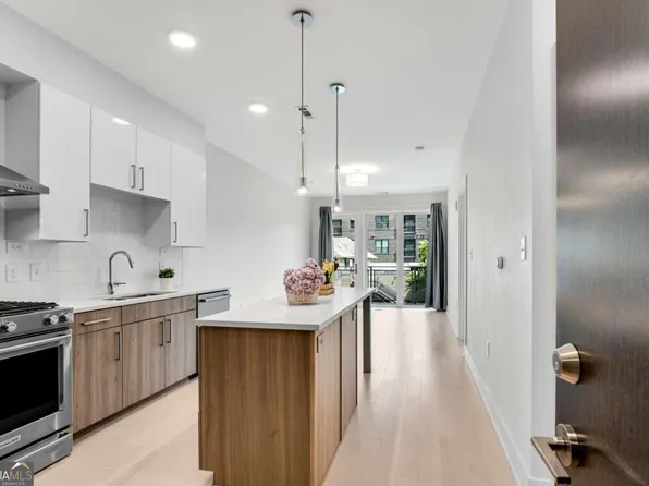 775 Juniper St NE #303, Atlanta, GA 30308