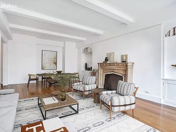 3rd image of 40-50 E 10th St #6I