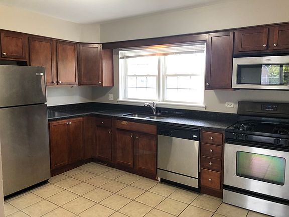 2nd image of 9203 Monroe Ave #20