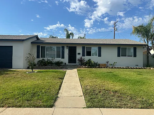 418 W Monterey Rd Photo 1