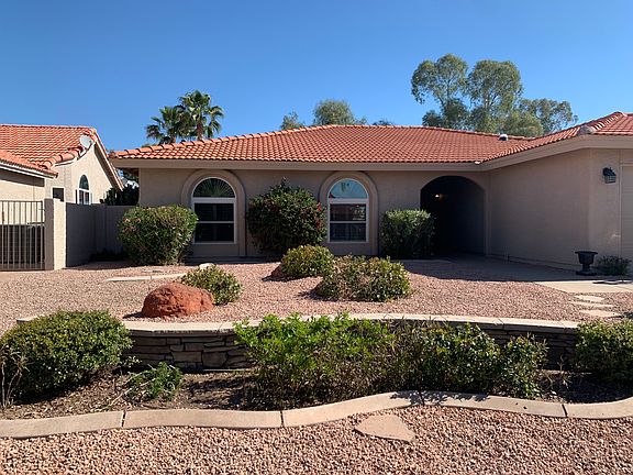 2nd image of 25643 S Howard Dr