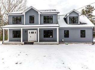 70 Cedar Swamp Rd, Smithfield, RI 02917