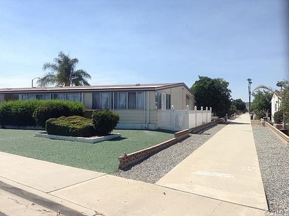3rd image of 931 San Gorgonio Way #931