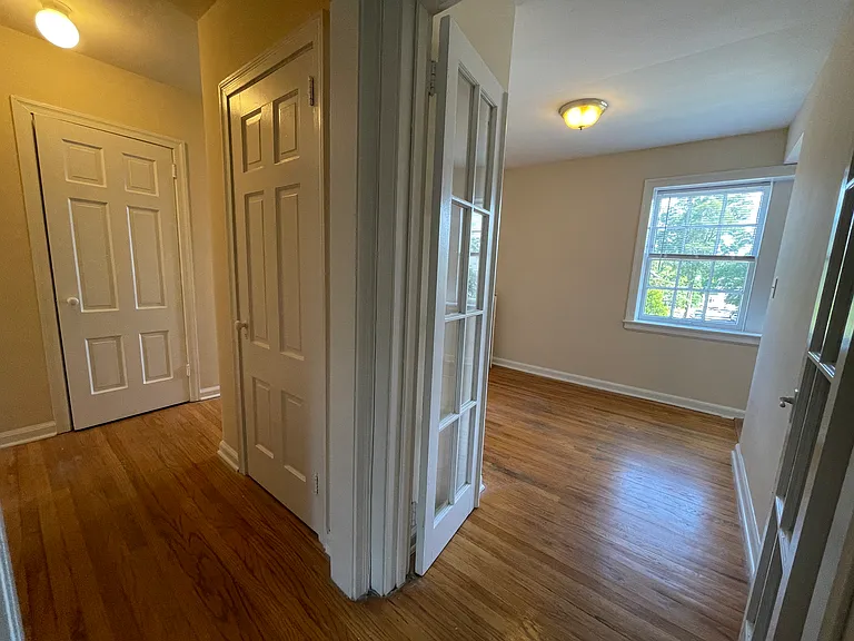 2838 Thornhill Rd — Photo 17