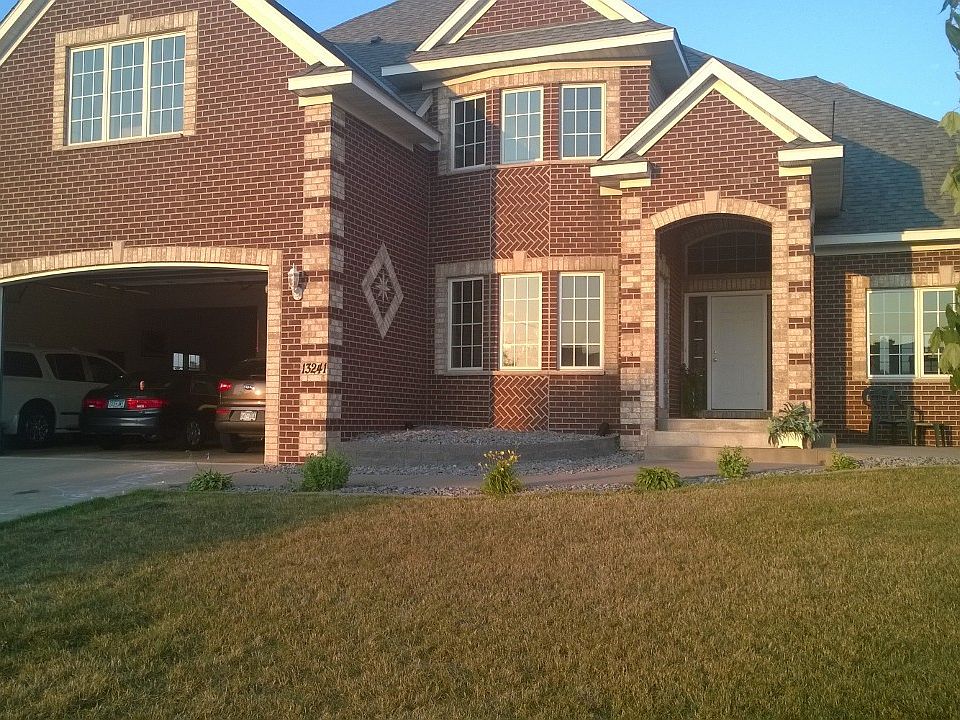 2nd image of 13241 Avocet St NW