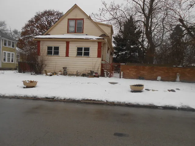 193 W 15th Pl photo 1