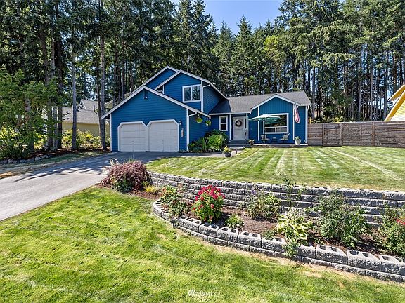3rd image of 10723 Hillsboro Dr NW