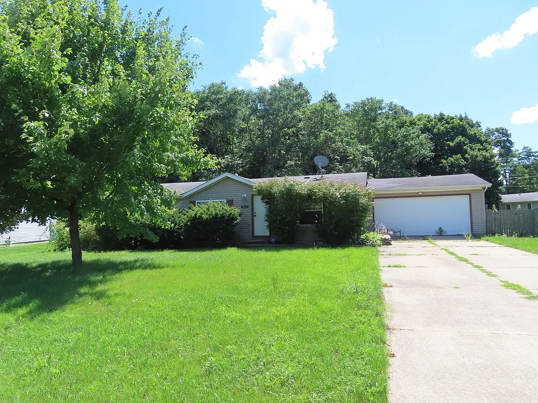 30868 Oak Springs Dr photo 1