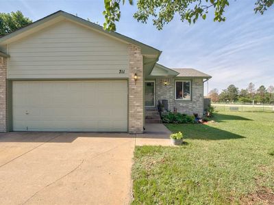 711 E Lisa Ln, Mulvane, KS, 67110