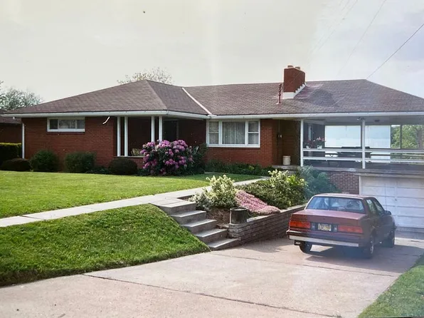 126 Brennburn Ln, Aliquippa, PA 15001