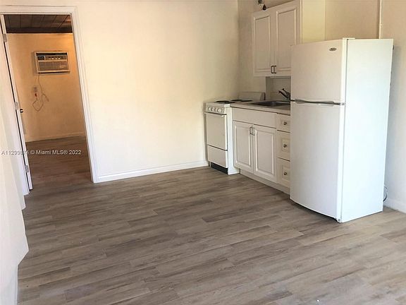 4th image of 3261 NE 16th Ave #3251