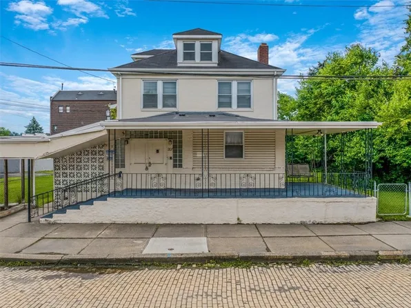 207 5th Ave, Braddock, PA 15104
