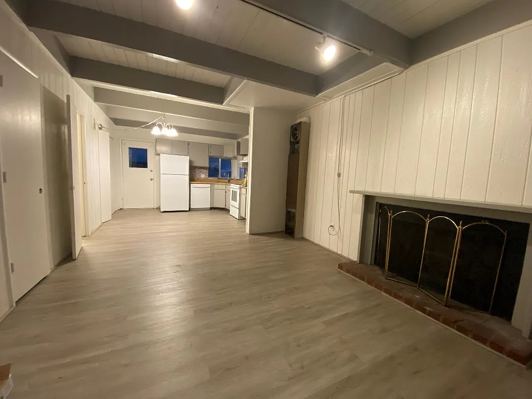 2 bed, 1.5 bath, 1024 sqft, $2,150 — Photo 4