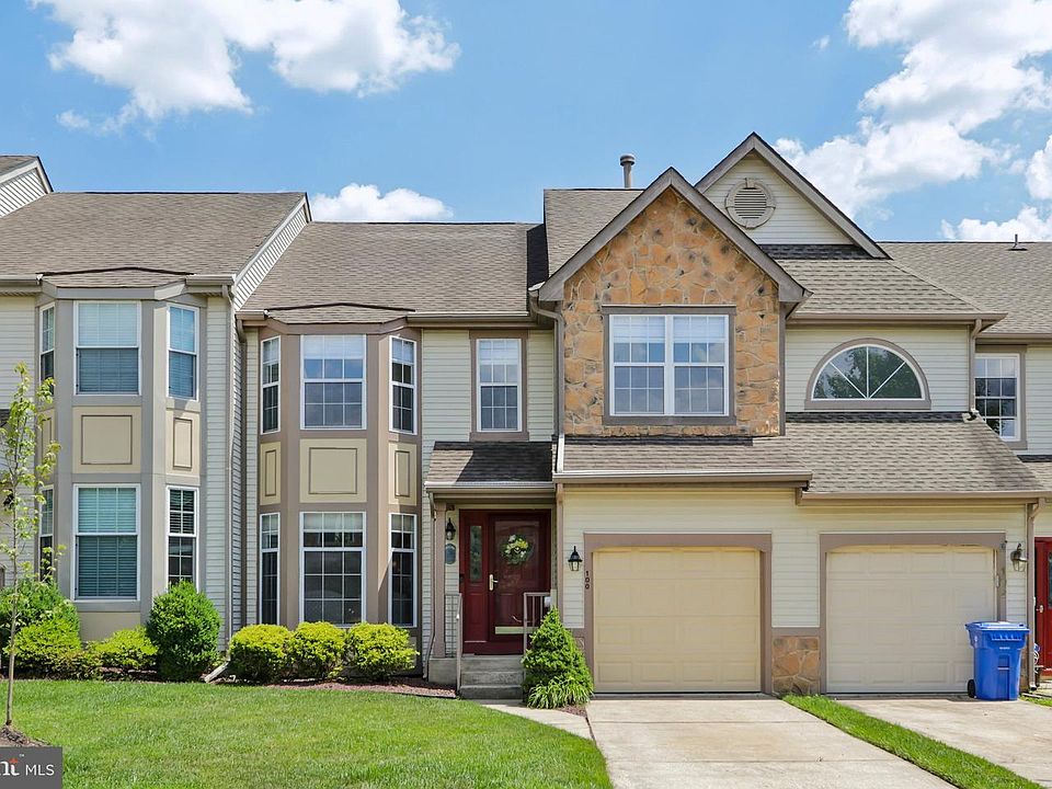 1st image of 100 Sandhurst Dr