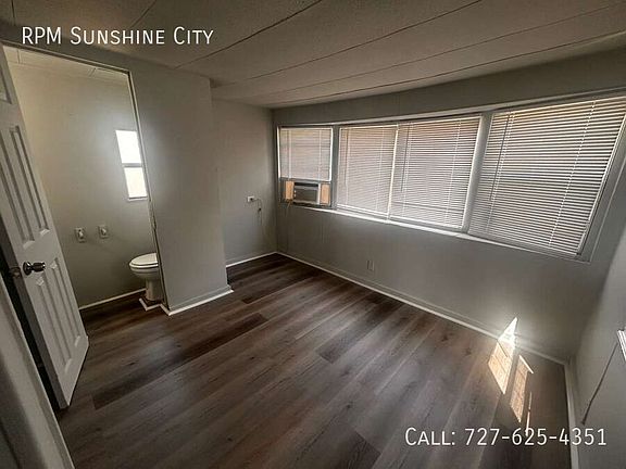 4th image of 710 S 50th St #4
