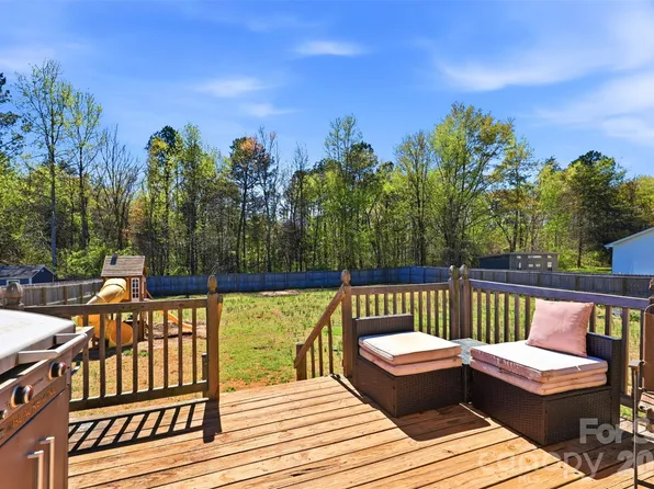 3603 Weatherly Ln, Shelby, NC 28150