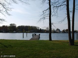 8192 Riverside Dr, Pasadena, MD 21122