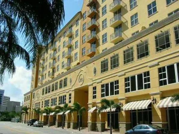 2030 Douglas Rd, Miami, FL 33134