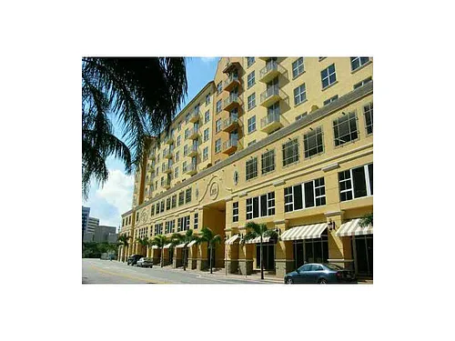 2030 Douglas Rd Photo 1