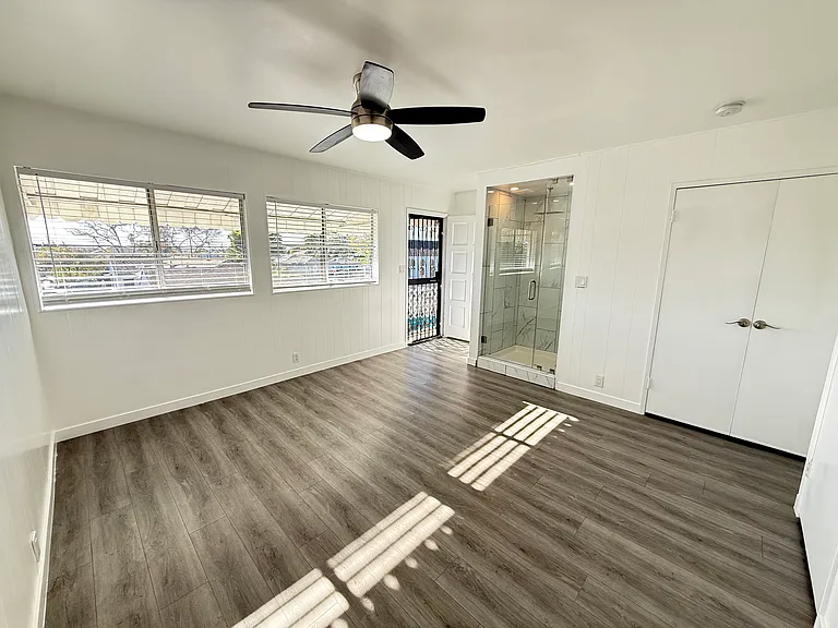 5402 E Beverly Blvd #1 — Photo 7