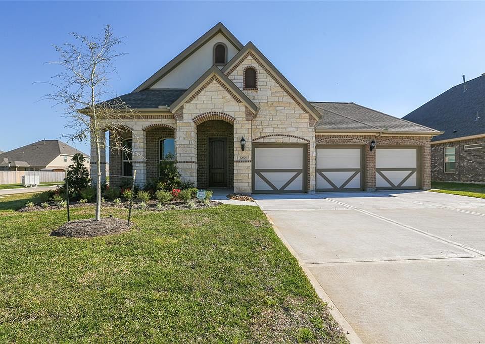 1st image of 3060 Bellflower Pass Ln
