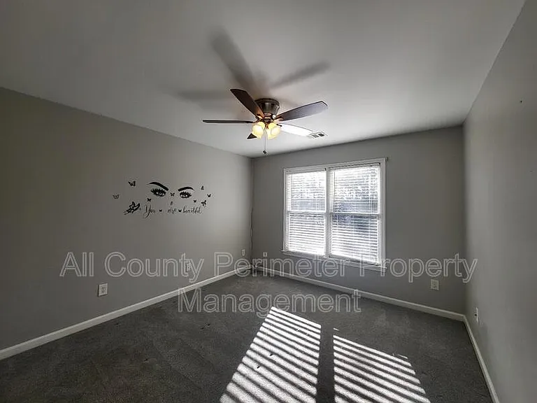 1328 Whisperwood Ln — Photo 12