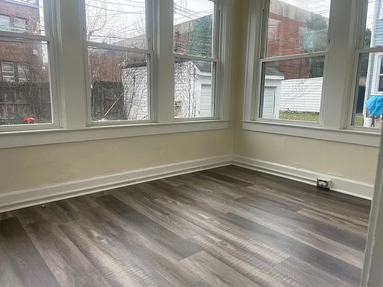 1605 Hillcrest Rd — Photo 10