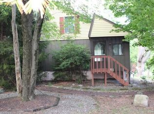 1 Brighton Ln, Rock Hill, NY 12775