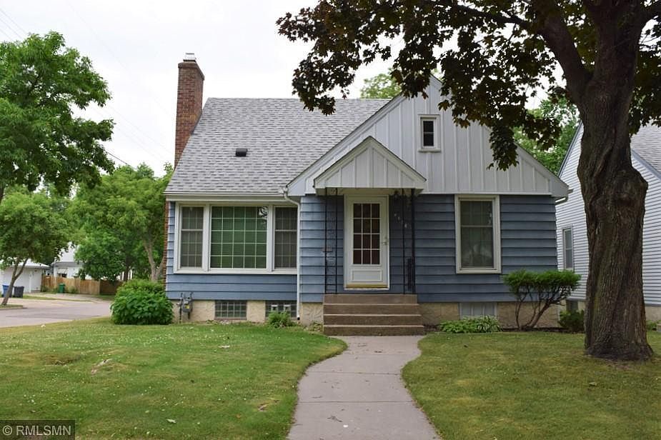 1st image of 4558 Queen Ave N