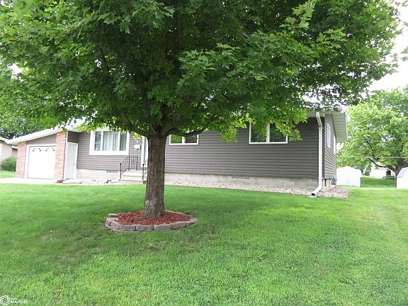 2nd image of 713 3rd St NE