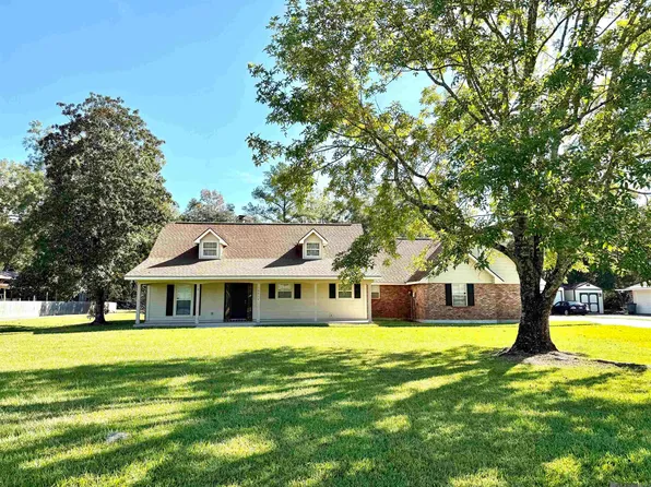 13412 Palomino Dr, Greenwell Springs, LA 70739