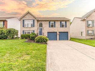 3776 Sugarberry Dr, Hebron, KY 41048