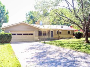502 N Lone Pine Ave, Springfield, MO 65802