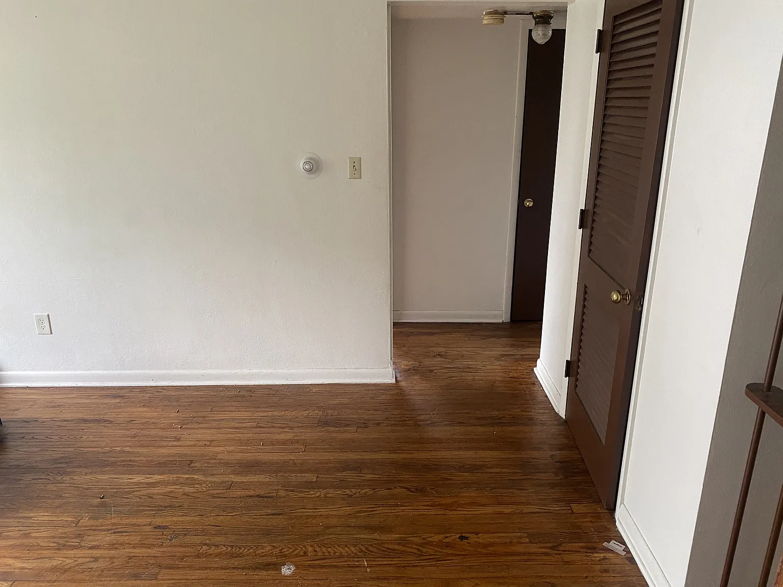 2525 Lakeview Ave - #LV 3 — Photo 3