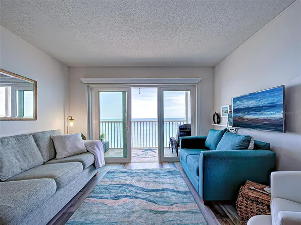 633 Alhambra Rd APT 1006, Venice, FL 34285