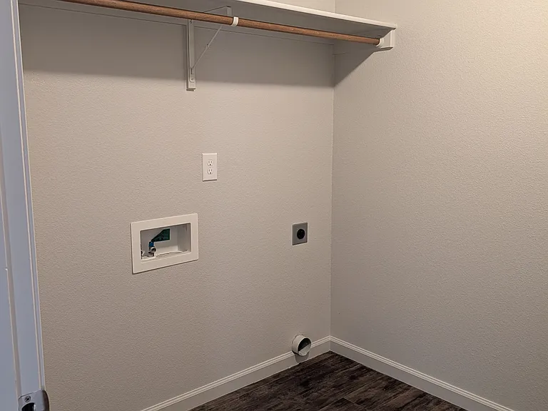 19543 Susquehanna Way — Photo 13