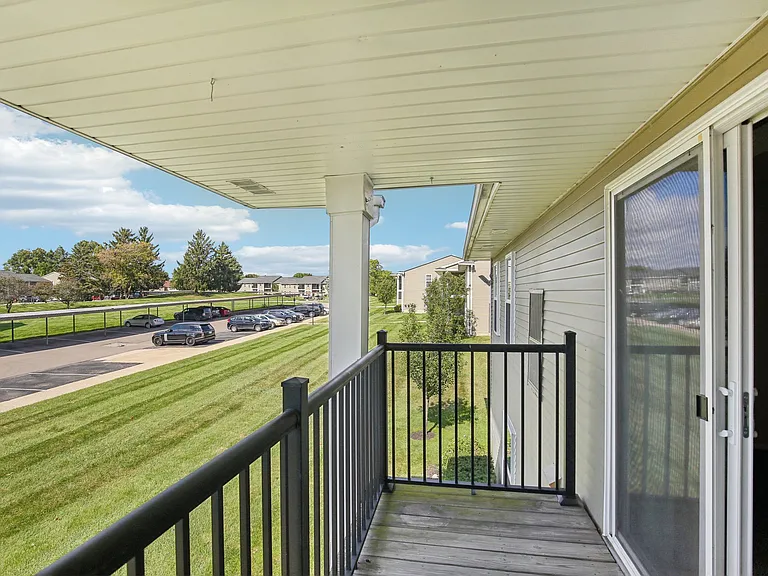 Northridge Meadows — Photo 21