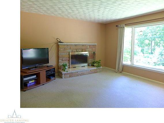 5th image of 13462 Bancroft Dr